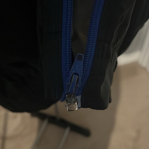 Blue, white and black unisex windbreaker - Picture 4 of 5